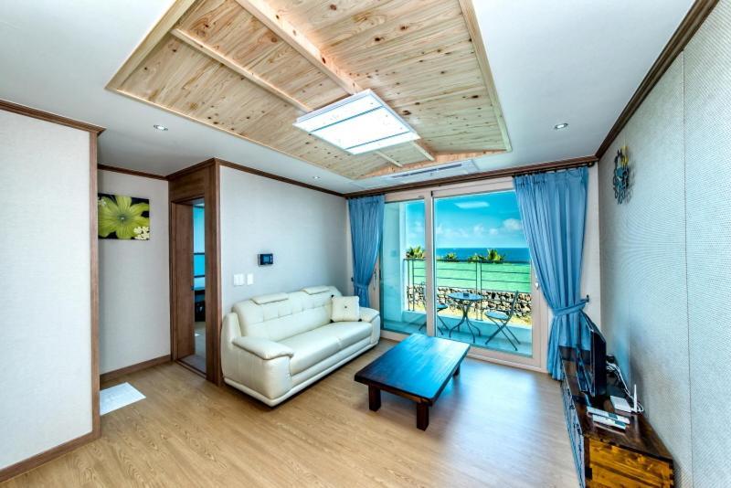 Sea And Wave Casa de hóspedes Seogwipo Exterior foto